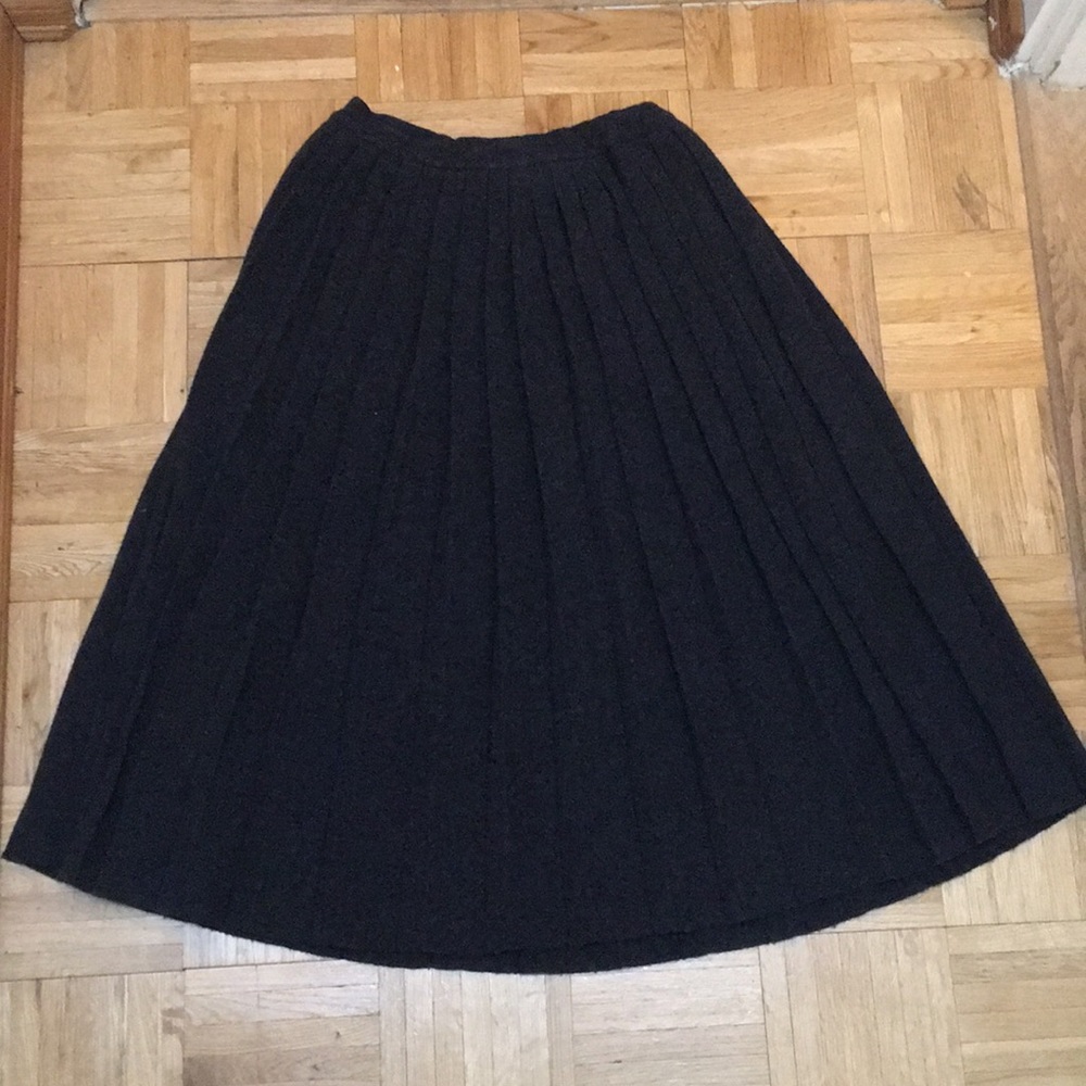 100% wool vintage Giorgio Grati Designer skirt